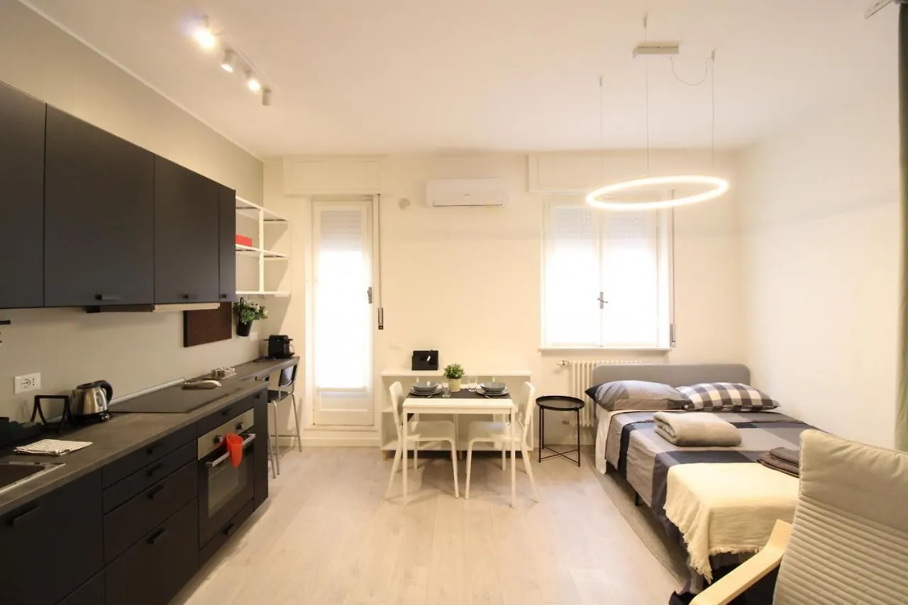 Milanrentals - Minnie Apartment 0*, Milan Italy